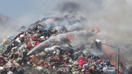 Çöp döküm sahası alev aldı