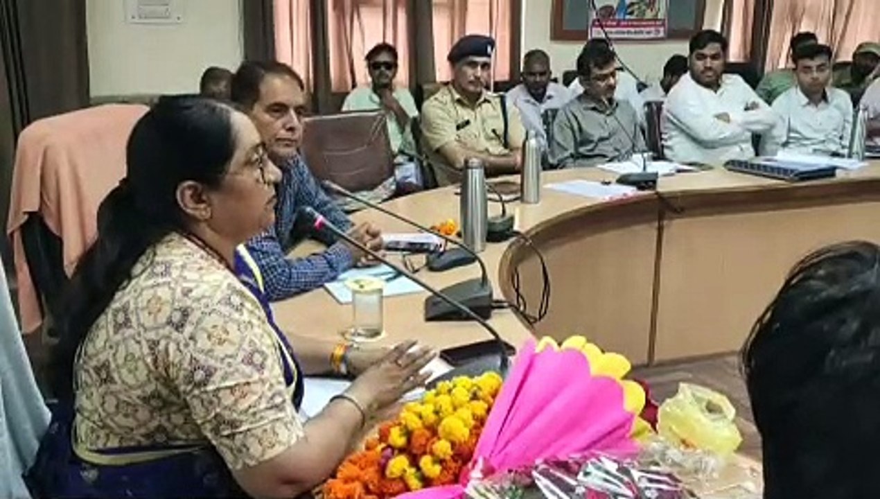 राष्ट्रीय सफाई आयोग की उपाध्यक्ष अंजना पंवार ने ली बैठक, देखें