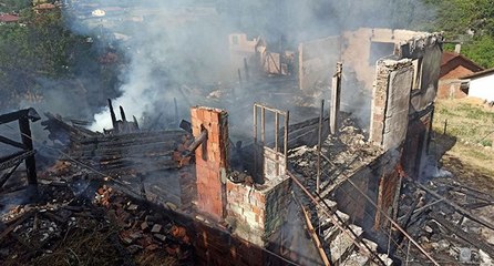 Kastamonu’da çıkan yangında 3 ev zarar gördü