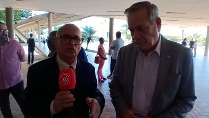 O foco na educação está mantido; análise de Arnaldo Ferreira!