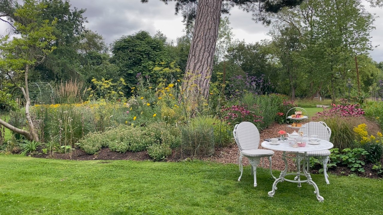 National Afternoon Tea Week: Why is afternoon tea a british tradition? We try Berwick Lodge’s iconic bristol tea