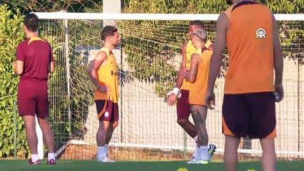 Galatasaray'da ünlü yıldızın bileti kesildi! Şampiyonlar Ligi kadrosuna alınmadı