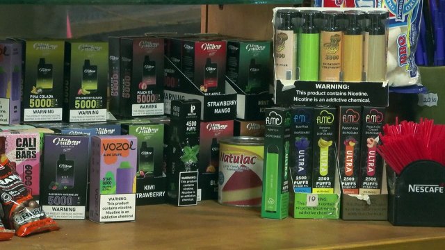 Venezuela proíbe cigarros eletrônicos