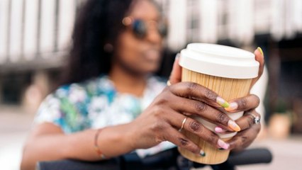 The Classic French Manicure Is Back, But Not Exactly How You Remember It