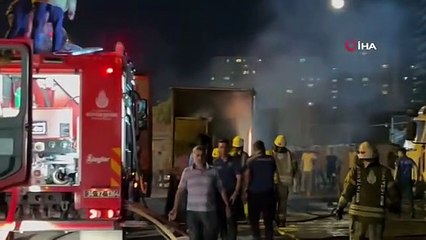 5 véhicules incendiés devant l'hippodrome de Veli Efendi