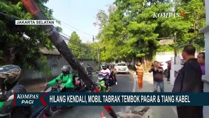 Diduga Hilang Kendali, Mobil Tabrak Tembok Pagar dan Tiang Kabel di Jakarta Selatan
