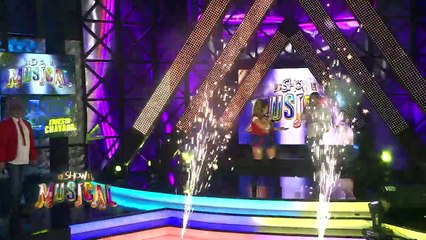 Elenco cumple reto y llega 'RBD'