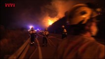 El incendio de Portbou (Girona) sigue sin control y ha obligado a desalojar a 135 personas