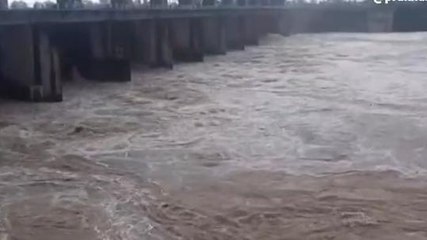 रीवा: आसमान से बरस रही आफत,बकिया और बीहर बैराज के खोले गए गेट