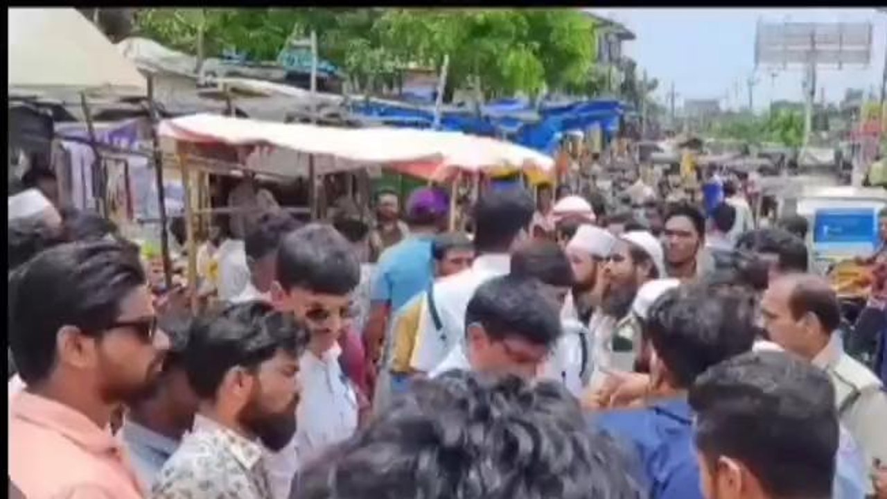 నిర్మల్: ఆక్రమణల తొలగింపుకు శ్రీకారం