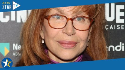 "Deux lions dans une même famille" : Elisabeth Depardieu franche sur la relation entre Gérard et son