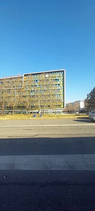 Échirolles Commune Française située dans le département de l'Isère, en région Auvergne-Rhône-Alpes  (87)