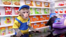 KiKi Monkey doctor pretend play and healthcare for friend - Doctor checkup time _ KUDO ANIMAL KIKI