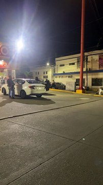 Officers Chase Alleged Thief After He Jumps Out of Police Car