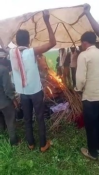 It is not lucky to have a funeral pyre on time after death.