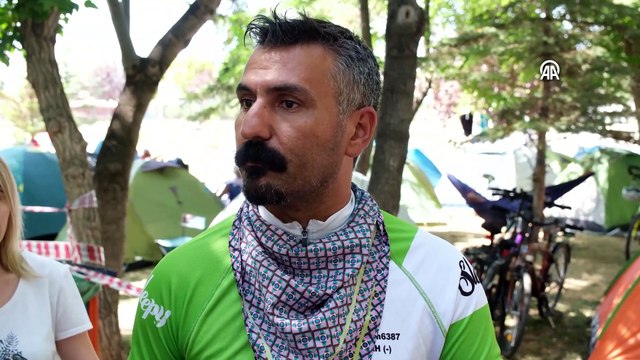 Görme engelli bisiklet tutkunları Van'daki festivale renk kattı