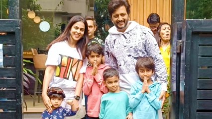 Riteish & Genelia's Kids Greet Paparazzi With Folded Hands!