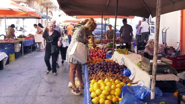 Ακρίβεια: Φωτιά χαρακτηρίζουν τις τιμές στα τρόφιμα οι πολίτες της Λαμίας