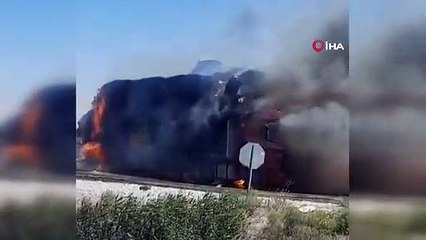 Konya'da tonlarca saman balyası yandı