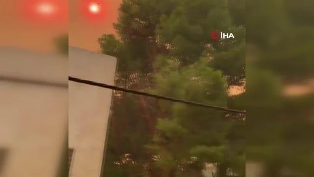 İspanya-Fransa sınırında orman yangını, bölgede 2 bin 500 hektarlık alan tehdit altında