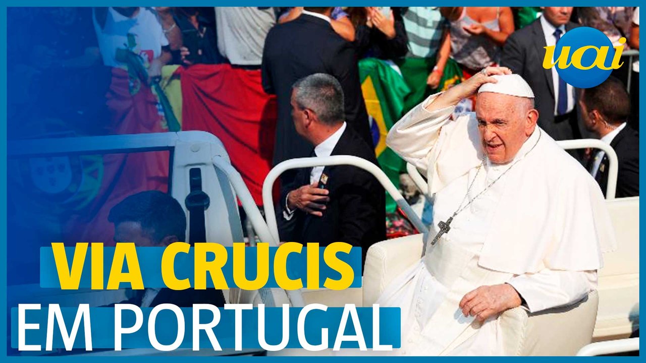 Papa celebra via crucis diante de multidão em Portugal