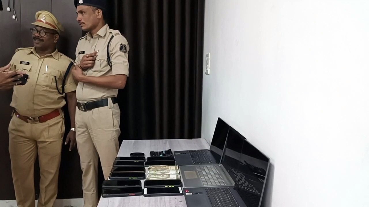 Illegal betting business running on the lines of corporate system