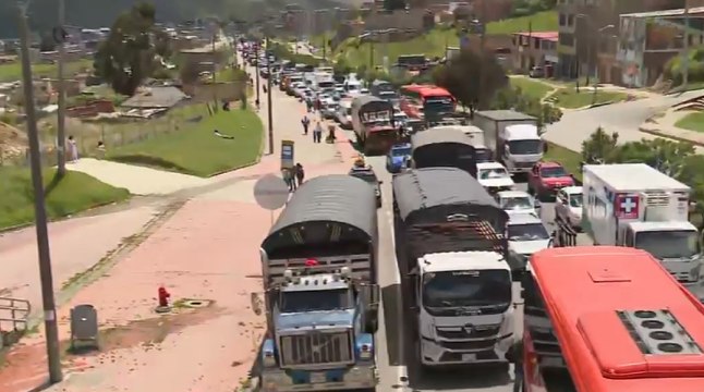 Cierres en la vía Bogotá - Villavicencio durante puente festivo