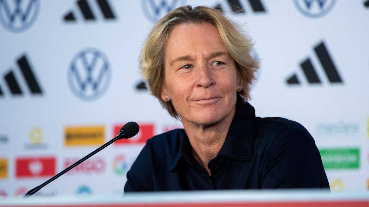 'Bleibe hartnäckig': Voss-Tecklenburg wird nicht zurücktreten