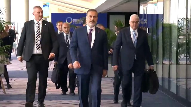 La diplomatie du Corridor céréalier du ministre des Affaires étrangères Hakan Fidan a rencontré ses homologues ukrainien et américain