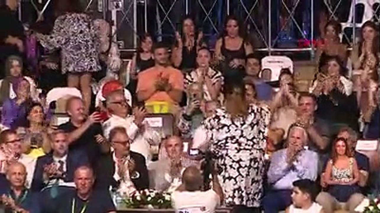 Usta oyuncular Melek Baykal ve Levent Tamer’e "Yaşam Boyu Onur Ödülü"