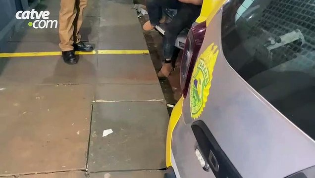 Jovem é detido ao tentar roubar bolsa de garota de programa