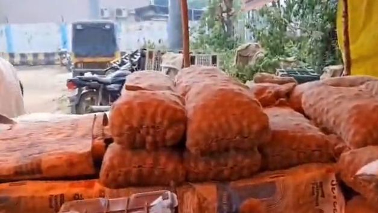 కాకినాడ జిల్లా ల్లి : ఉల్లి ఘాటెక్కబోతోంది... ఇప్పుడే సిద్ధంగా ఉండండి