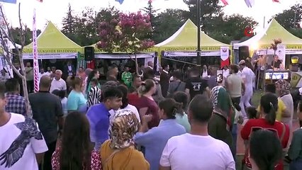 Gaziantep'te Hemşehriler Derneği Festivali'nde Şanlıurfa Standı'na yoğun ilgi