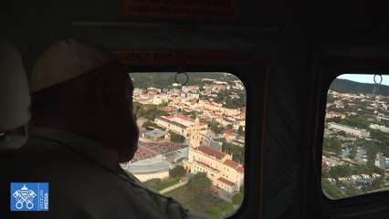 Tải video: Papież Franciszek odwiedził sanktuarium w Fatimie