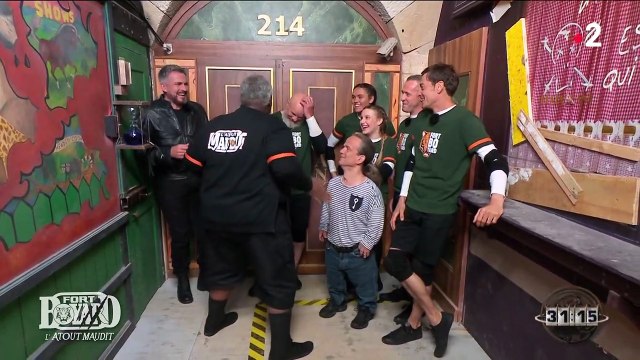 Philippe Etchebest se retrouve en équipe avec Magloire dans Fort Boyard , France 2