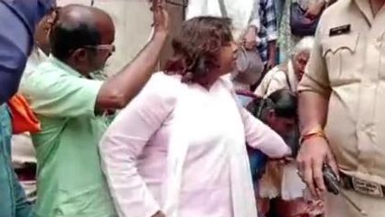 इंदौर: मकान के अंदर चल रहा था धर्म परिवर्तन,पहुंचा हिंदू संगठन