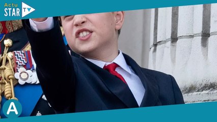 Le prince George échappe de peu à une obligation très contraignante imposée par le protocole de la f