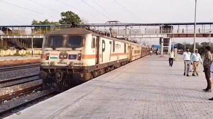 अयोध्या: कई ट्रेनों के पुन: संचालन को लेकर कांग्रेस कार्यकर्ता ने की मांग