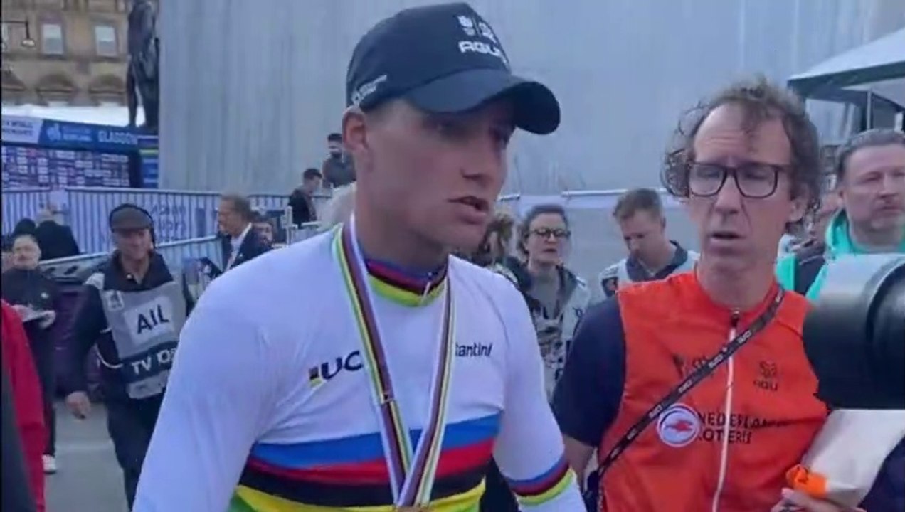 Cyclisme - Championnats du Monde 2023 - Glasgow - Mathieu van der Poel : "C'était le succès qui manquait à ma carrière et je pense que c'est ma plus grande victoire sur route"