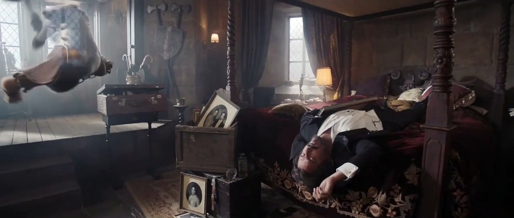 Hui Buh et le château de la sorcière Bande-annonce (ES)