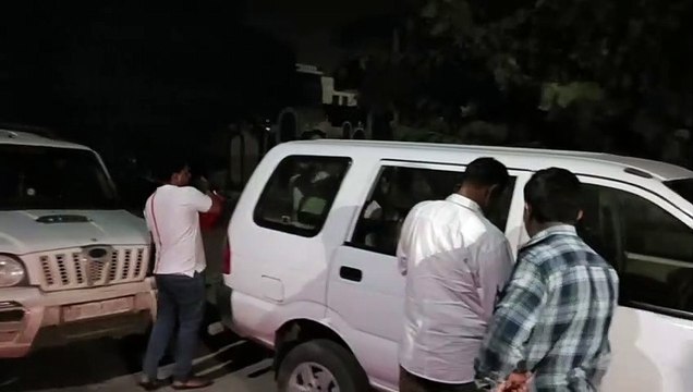 जलदाय विभाग में भ्रष्टाचार अपार : अधिशासी अभियंता सहित चार अन्य 4.70 रुपए लाख की रिश्वत लेते गिरफ्तार ... देखें वीडियो....