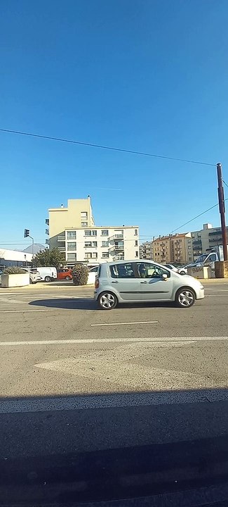 Échirolles Commune Française située dans le département de l'Isère, en région Auvergne-Rhône-Alpes  (93)
