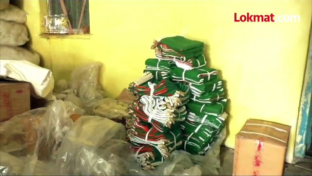 तुम्हाला माहितीय देशभरात तिरंगा पुरवणारं केंद्र महाराष्ट्रात आहे, सगळी माहिती जाणून घ्या..