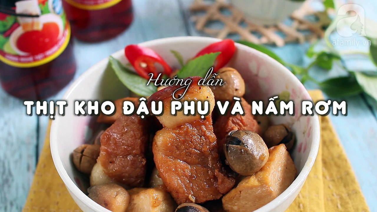 Thịt kho nấm rơm