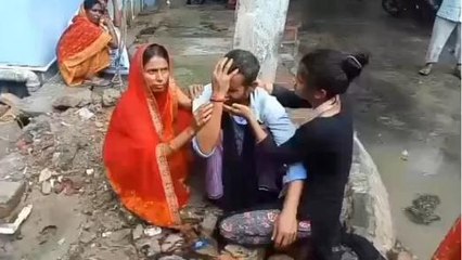 Скачать видео: बेगूसराय: रास्ता विवाद को लेकर महिला की पीट-पीटकर निर्मम हत्या, जानिए पूरा मामला