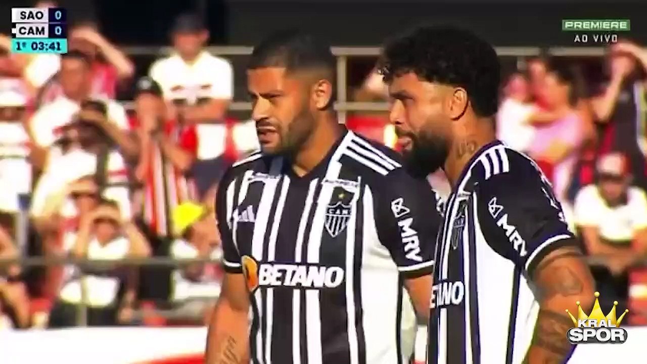 Hulk'tan Sao Paulo'ya harika serbest vuruş golü