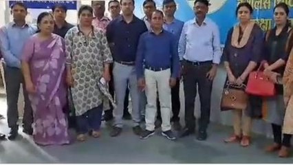 छतरपुर: ड्यूटी के दौरान डॉक्टर से अभद्रता,मरीज के परिजनों पर लगे आरोप