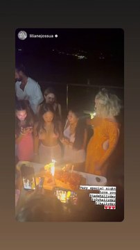 La fête d'anniversaire de Jade et Joy Hallyday, sur le thème Barbie