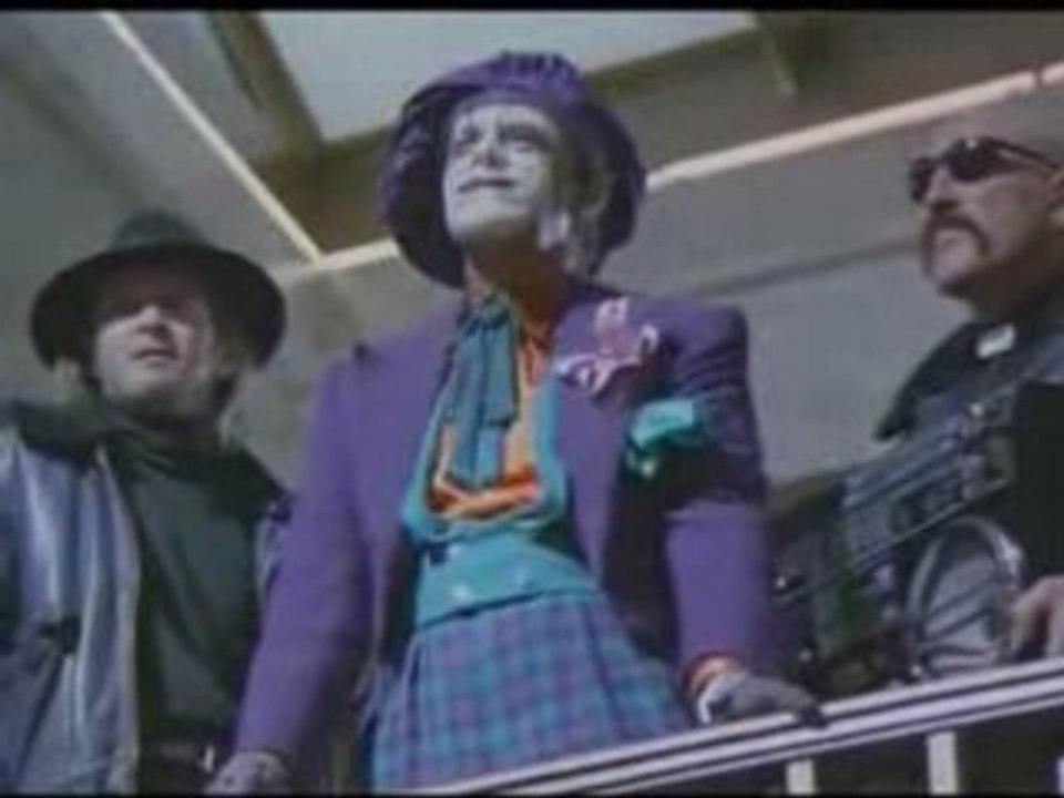 Batman (1989) Theatrical Trailer