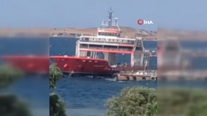 Avşa Adası'nı fırtına vurdu... Yolcular iskelede mahsur kaldı